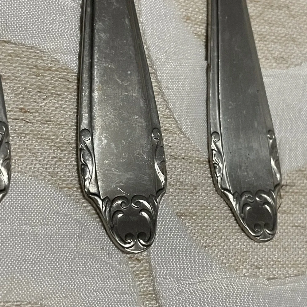 Set of 4 Vintage Magna Stainless‎ Forks 12/12 Holland Ornate Dining Flatware